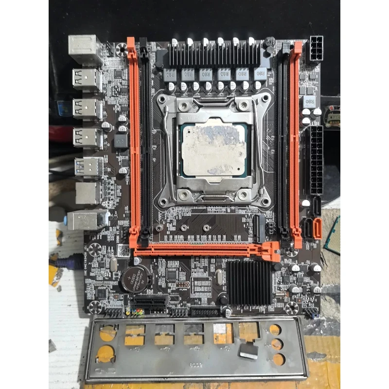 used for X99 D4 Motherboard Combo With E5 2683V3 CPU Used With I/O Shield LGA2011-3 Micro ATX Support DDR4
used for X99 D4 Motherboard Combo With E5 2683V3 CPU Used With I/O Shield LGA2011-3 Micro ATX Support DDR4