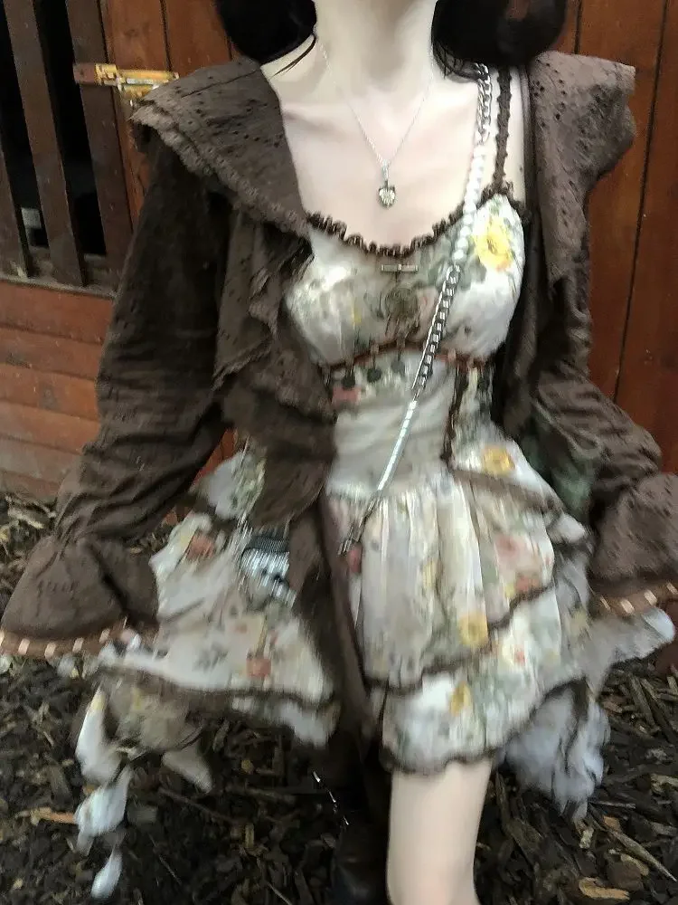 2025 Chinese Palace Disc Buckle Jacquard Asymmetric Lace Trailing Skirts Japan Fairy Midi Skirt New Dress Cardigan Two Piece Set
2025 Chinese Palace Disc Buckle Jacquard Asymmetric Lace Trailing Skirts Japan Fairy Midi Skirt New Dress Cardigan Two Piece Set