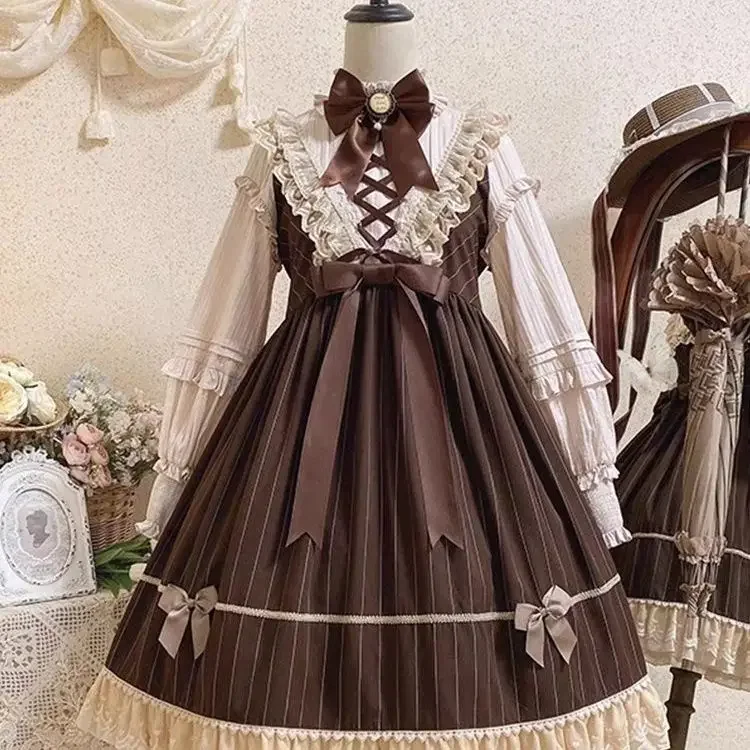 Brown Fluffy Lolita Princess Dress Cute Classical Bow Lace Splicing Striped Contrasting Color Long-sleeved Dress Autumn Winter
Brown Fluffy Lolita Princess Dress Cute Classical Bow Lace Splicing Striped Contrasting Color Long-sleeved Dress Autumn Winter
