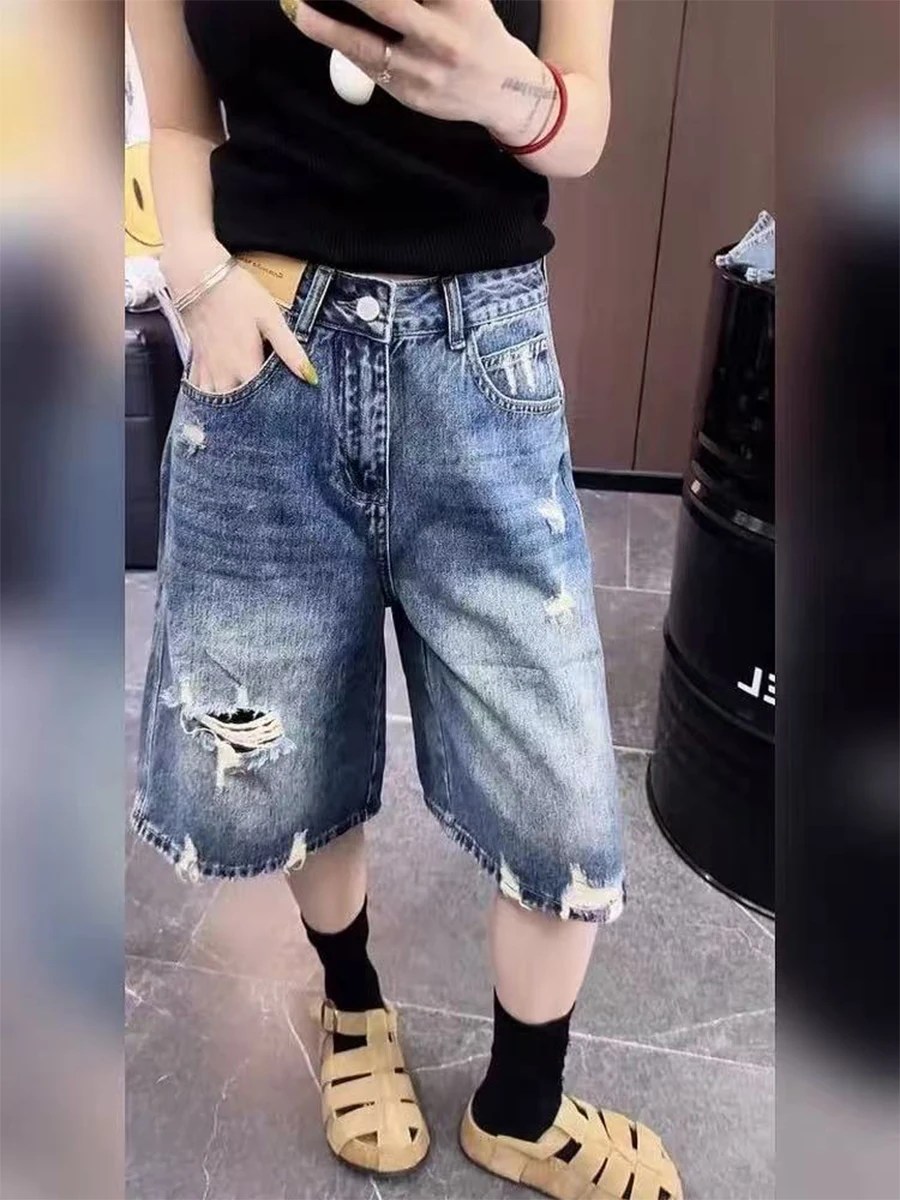 High Waist Wide Leg Denim Shorts Women's Summer plus Size Ripped American Style Jeans Pants High Waist Straight Cut Shorts
High Waist Wide Leg Denim Shorts Women's Summer plus Size Ripped American Style Jeans Pants High Waist Straight Cut Shorts
