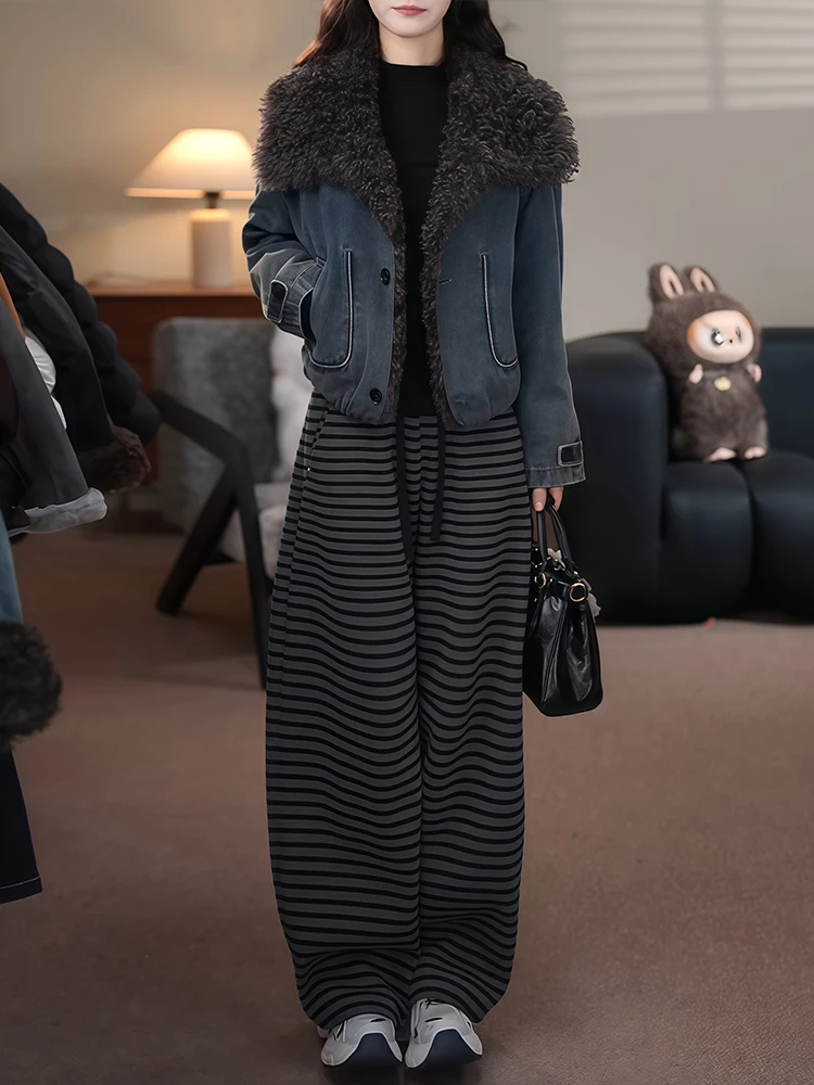 Женская повседневная джинсовая куртка из меха ягненка, зимняя новинка дизайна, модная повседневная длинная застежка-молния, цвет
Женская повседневная джинсовая куртка из меха ягненка, зимняя новинка дизайна, модная повседневная длинная застежка-молния, цвет