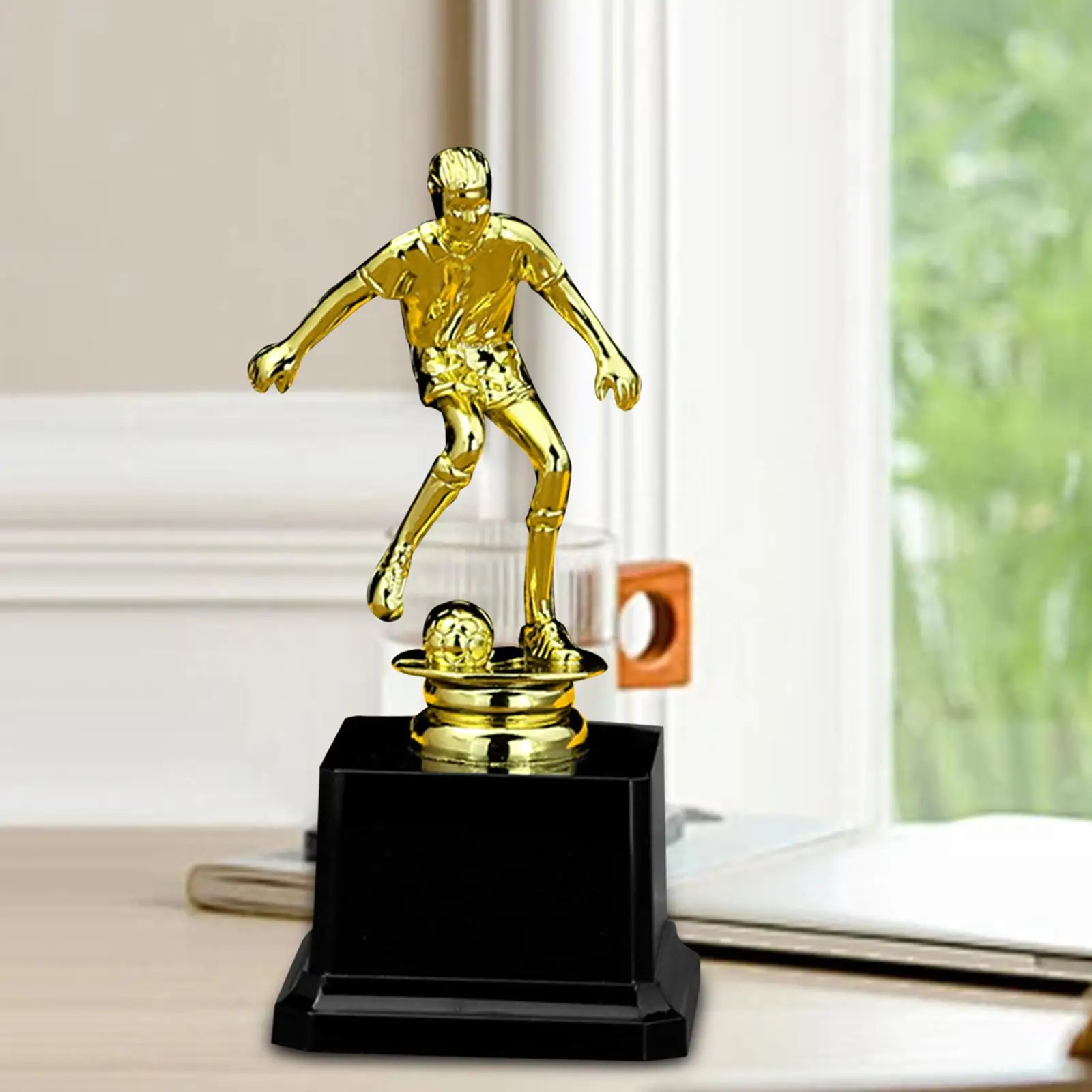 Золотой приз, трофей, футбольная награда за конкурс, победитель кубка, трофеи, подарок для вечеринки, празднования, футбольный игровой трофей
Золотой приз, трофей, футбольная награда за конкурс, победитель кубка, трофеи, подарок для вечеринки, празднования, футбольный игровой трофей