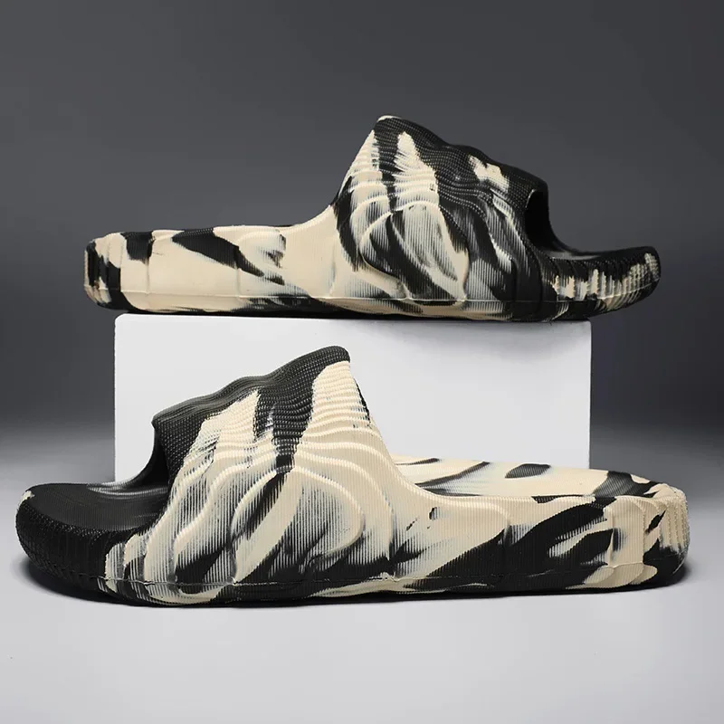 XIHAHA Room Slippers Walk Around Home Original Men's Slippers for Man Slides Shoes Male Summer Sandals Flip Flop House Slipper
XIHAHA Room Slippers Walk Around Home Original Men's Slippers for Man Slides Shoes Male Summer Sandals Flip Flop House Slipper