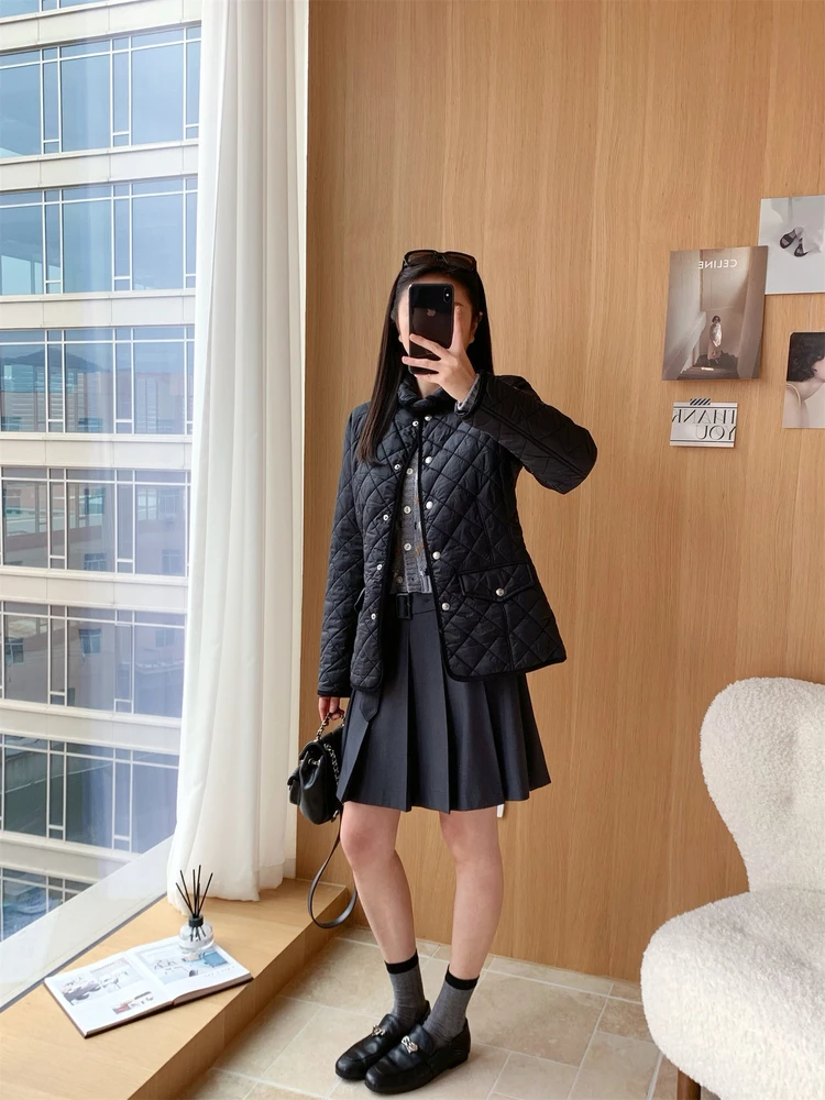 Классический хлопковый жилет с отворотом и декоративной строчкой, доступен в двух вариантах, женский осенний модный жилет классического кроя
Классический хлопковый жилет с отворотом и декоративной строчкой, доступен в двух вариантах, женский осенний модный жилет классического кроя