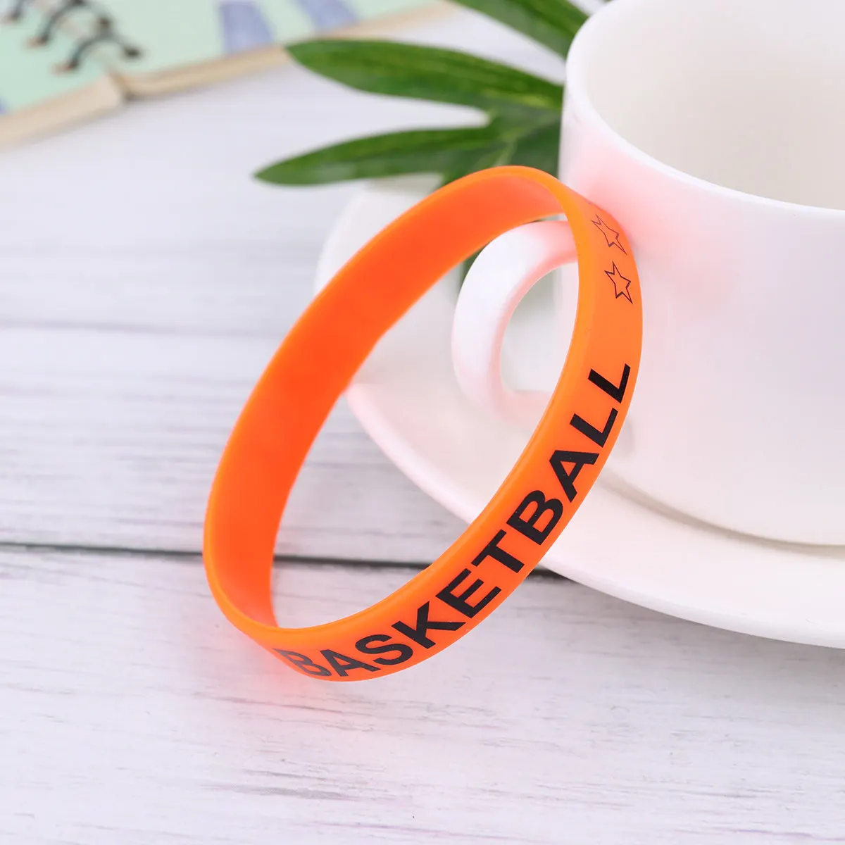 25Pcs Basketball Pattern Silicone Wristbands Vibrant Printed Party Bracelets for Festivals Sports Events Team Spirit Wear One
25Pcs Basketball Pattern Silicone Wristbands Vibrant Printed Party Bracelets for Festivals Sports Events Team Spirit Wear One