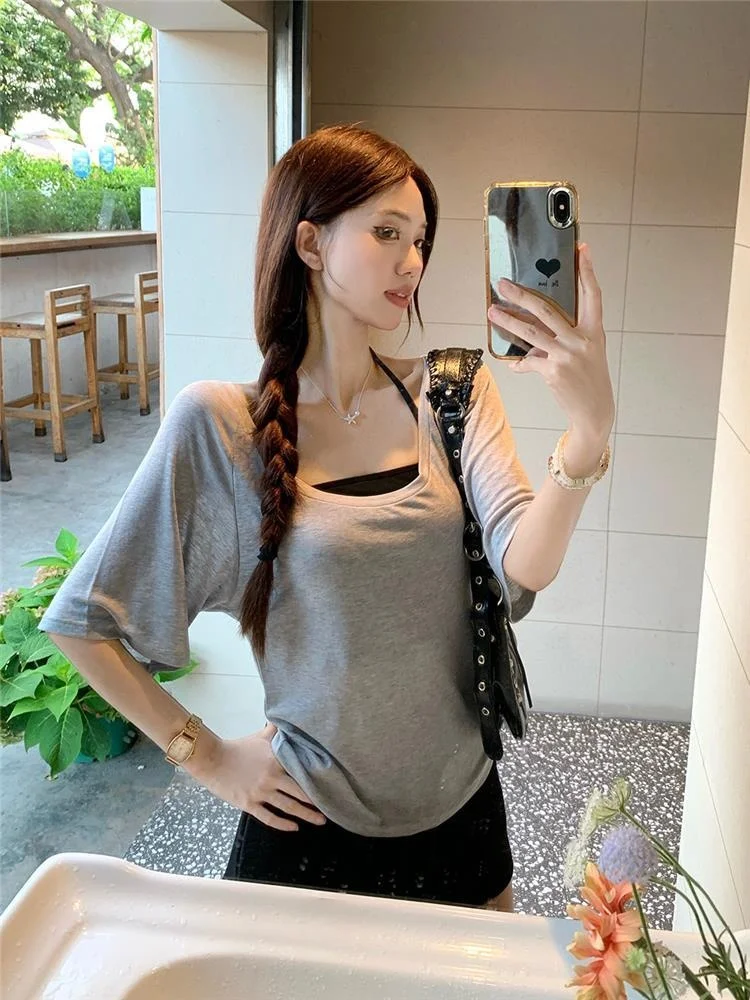 Серый топ-жилет с рукавами «летучая мышь» и футболка с вырезом-халтером, женский модный летний комплект из двух предметов в стиле Pure Desire
Серый топ-жилет с рукавами «летучая мышь» и футболка с вырезом-халтером, женский модный летний комплект из двух предметов в стиле Pure Desire