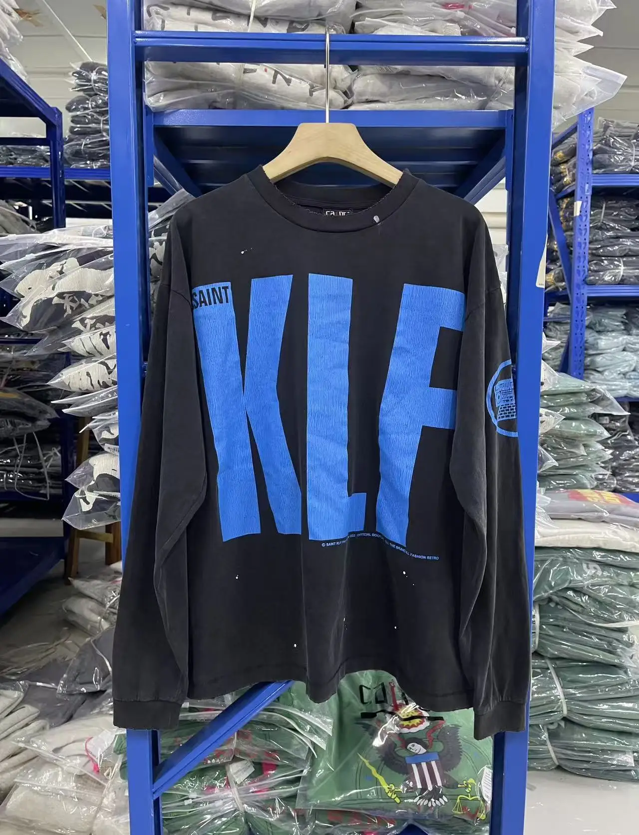 Good Quality 2025 New Blue Black Washed SAINT "klf Exhibition Limited Long Sleeve Print Men Women Cotton Japan Style T-Shirt
Good Quality 2025 New Blue Black Washed SAINT "klf Exhibition Limited Long Sleeve Print Men Women Cotton Japan Style T-Shirt