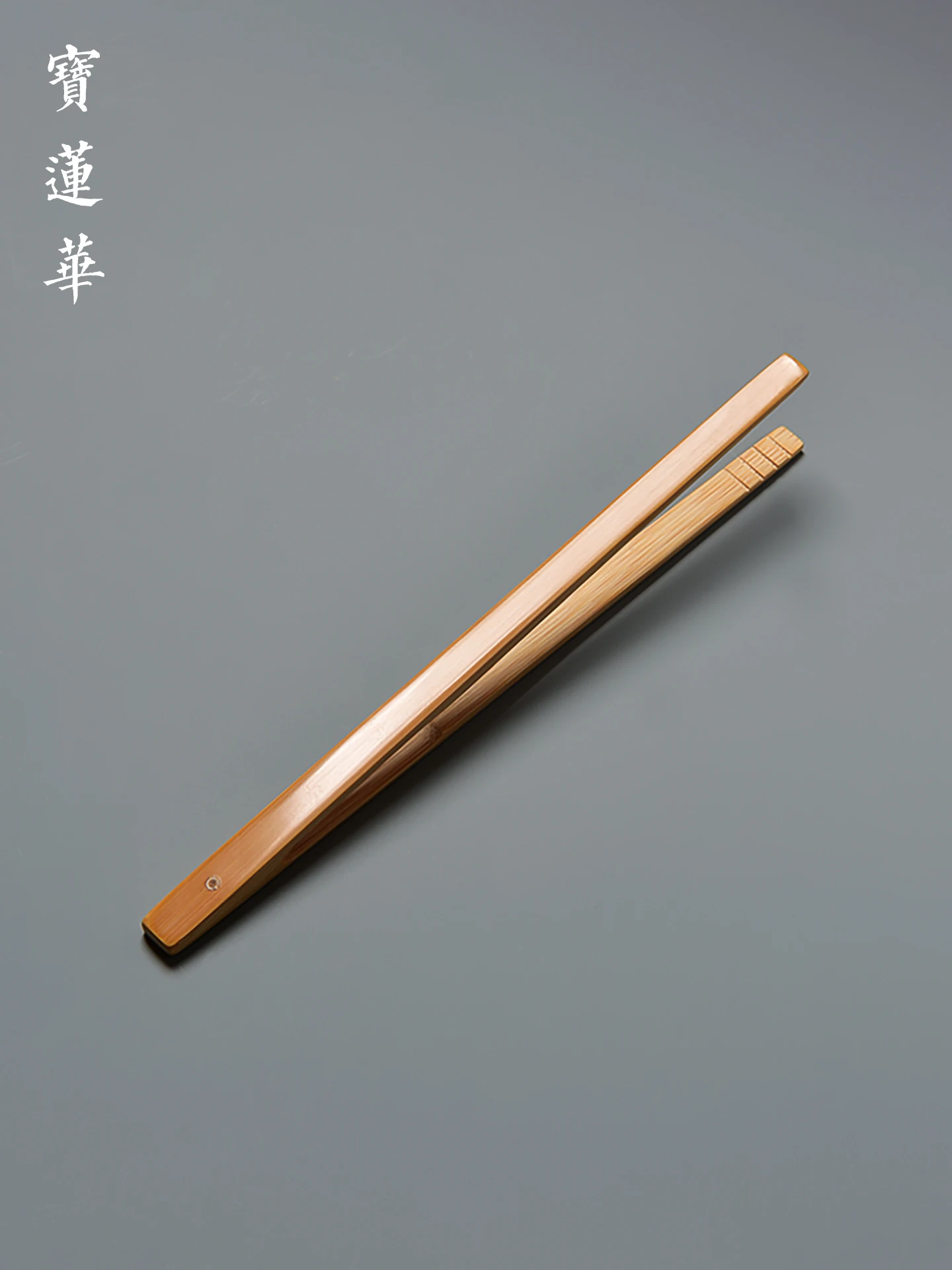 Handcrafted Special Fine Jade Bamboo Tea Clip Tea Ceremony Six Gentlemen Mirror Polished Bamboo Tea Cup Clip Chinese Style
Handcrafted Special Fine Jade Bamboo Tea Clip Tea Ceremony Six Gentlemen Mirror Polished Bamboo Tea Cup Clip Chinese Style