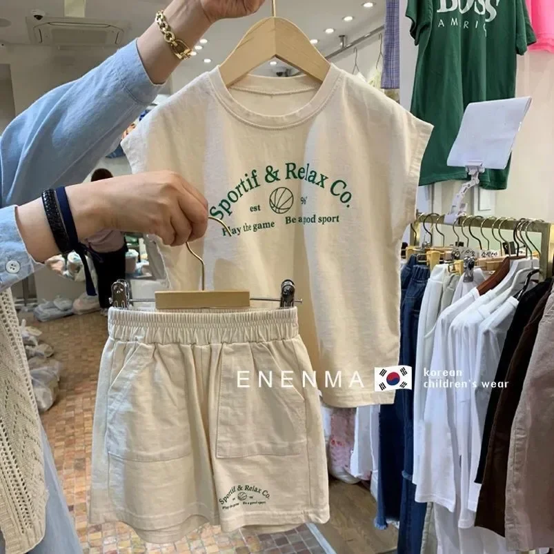 100% хлопок, 1-6 лет, корейский свободный костюм с короткими рукавами для маленьких мальчиков + шорты, 2 шт., новый летний впитывающий пот дышащий детский костюм
100% хлопок, 1-6 лет, корейский свободный костюм с короткими рукавами для маленьких мальчиков + шорты, 2 шт., новый летний впитывающий пот дышащий детский костюм