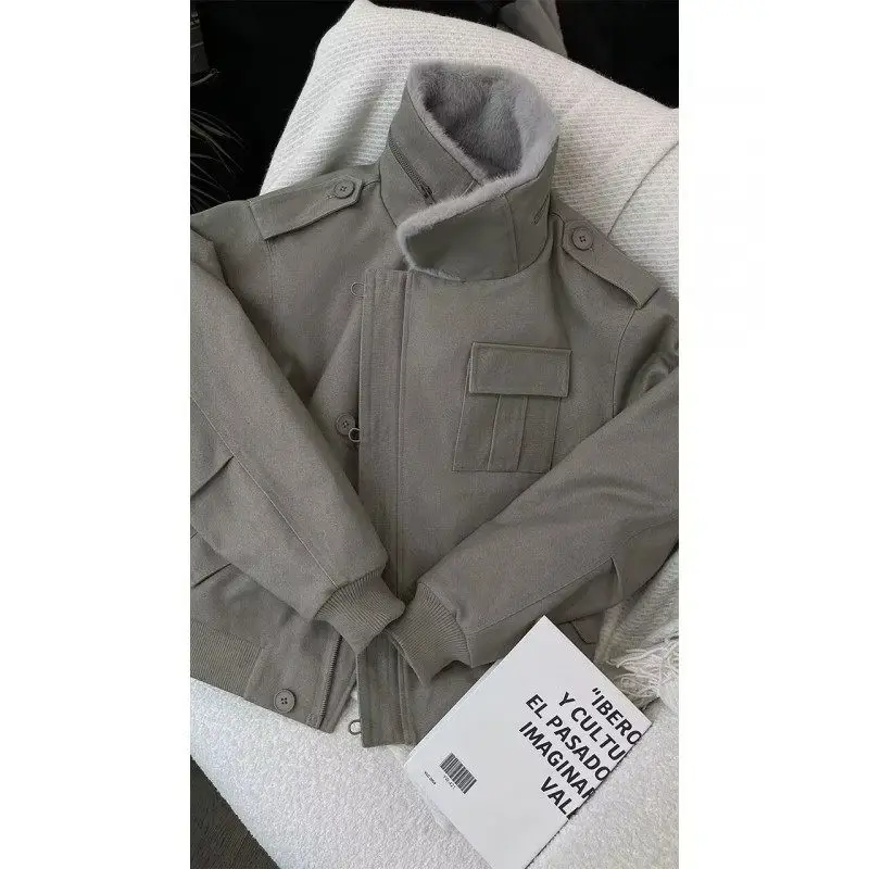 Retro American Workwear Jaet Men's ort Thiened Fur Collar Cotton Coat Warm Loose Fit Long Sve Zipper Closure C...
Retro American Workwear Jaet Men's ort Thiened Fur Collar Cotton Coat Warm Loose Fit Long Sve Zipper Closure C...