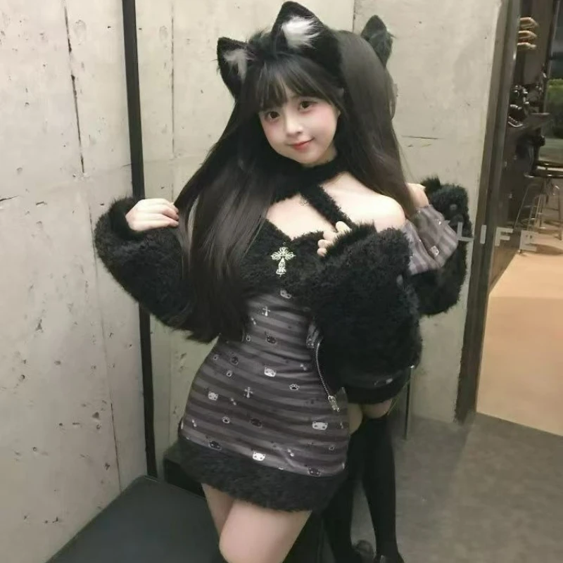 Japanese Gothic Lolita Style Dress Sets Women Vintage Print Stripe Party Dresses Black Plush Hooded Coats Kawaii Y2k Slim Outfit
Japanese Gothic Lolita Style Dress Sets Women Vintage Print Stripe Party Dresses Black Plush Hooded Coats Kawaii Y2k Slim Outfit