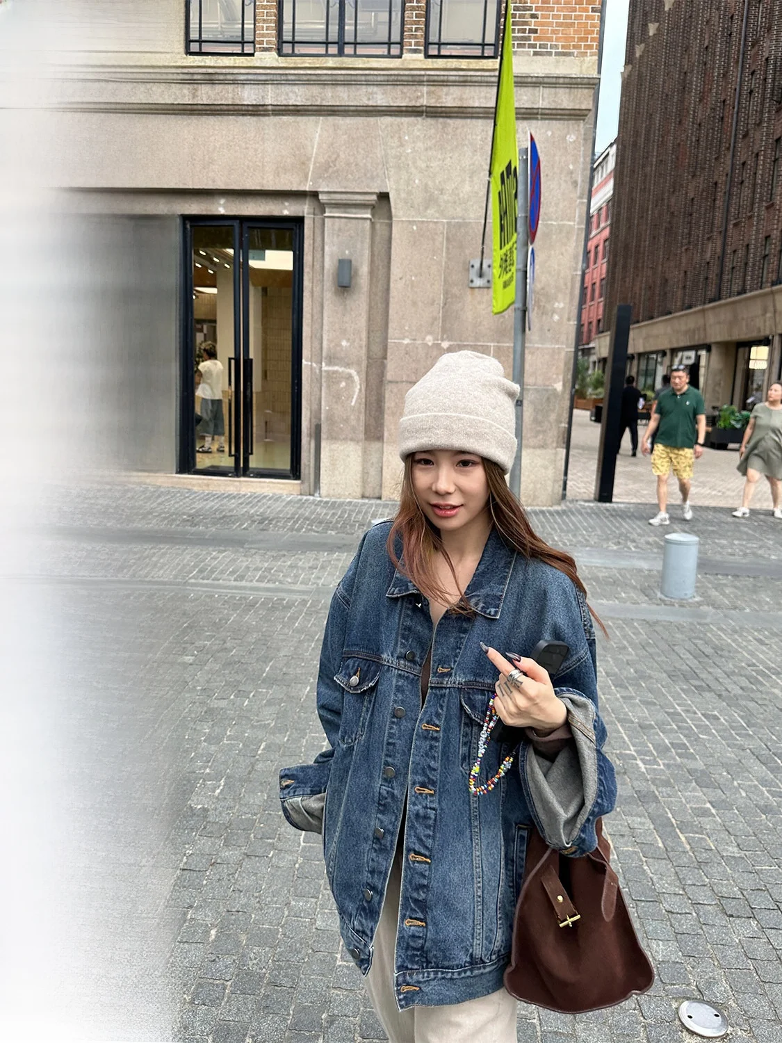 D YANGJUN 2025 New Large Oversized American Retro Denim Jaet Women's Waed Versatile Super Beautiful Top Casual Loose Fit
D YANGJUN 2025 New Large Oversized American Retro Denim Jaet Women's Waed Versatile Super Beautiful Top Casual Loose Fit