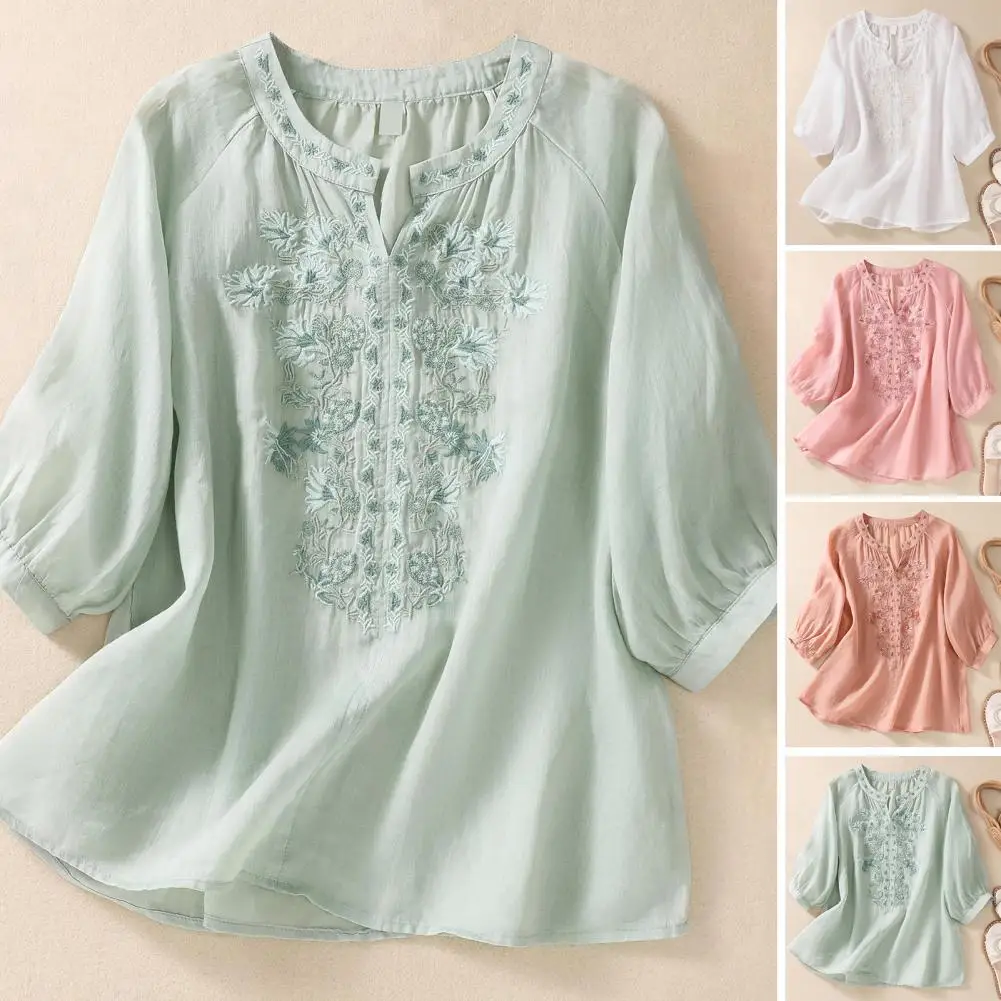Women V-neck Shirt Elegant Floral Embroidered V-neck Blouse for Women Stylish Three Quarter Sleeve Shirt Casual Retro Mother's
Women V-neck Shirt Elegant Floral Embroidered V-neck Blouse for Women Stylish Three Quarter Sleeve Shirt Casual Retro Mother's