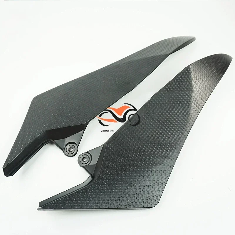 For YAMAHA YZF R1 2009-2014 R1 Motorcycle Shell Fuel Tank Small Plate Fuel Tank Plate Edge Left and Right Protective Side Panels
For YAMAHA YZF R1 2009-2014 R1 Motorcycle Shell Fuel Tank Small Plate Fuel Tank Plate Edge Left and Right Protective Side Panels