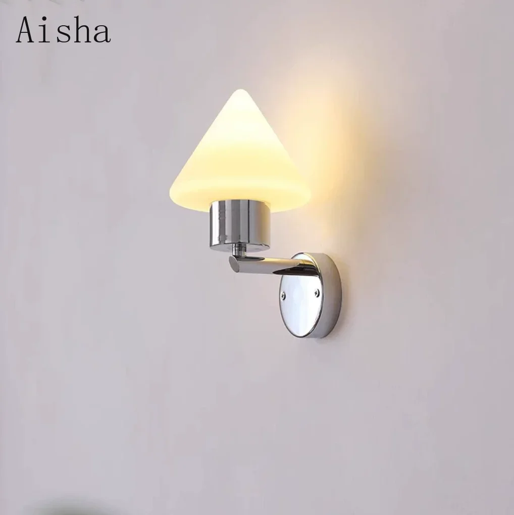 Nordic Pyramid Wall Light Bauhaus Hotel Bedlight Balcony Corridor Stairway Light Bedroom Dressing Table Wall Decorative Lights
Nordic Pyramid Wall Light Bauhaus Hotel Bedlight Balcony Corridor Stairway Light Bedroom Dressing Table Wall Decorative Lights