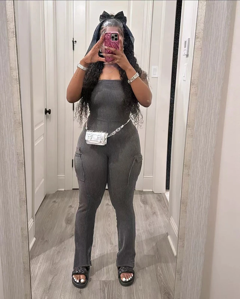 STYLISH LADY Ribbed Pockets Rompers and Jumpsuits 2025 Summer Women Off the Shoulder Bodycon Slim Sexy Club Party Overalls
STYLISH LADY Ribbed Pockets Rompers and Jumpsuits 2025 Summer Women Off the Shoulder Bodycon Slim Sexy Club Party Overalls