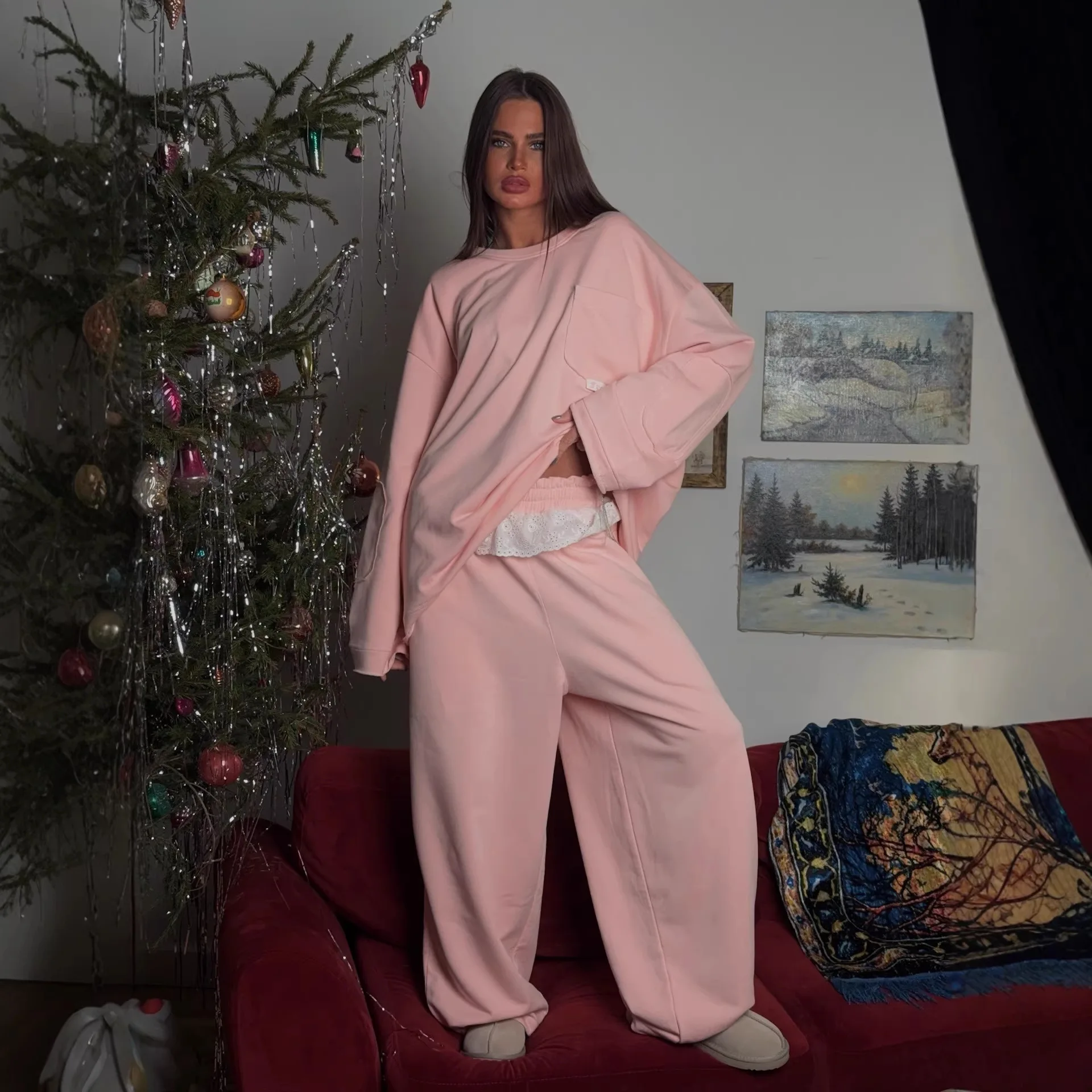 2026 Spring Sweet Pink Hoodie Two Piece Set for Women's Versatile Casual Straight Lace Splicing Pants Set
2026 Spring Sweet Pink Hoodie Two Piece Set for Women's Versatile Casual Straight Lace Splicing Pants Set