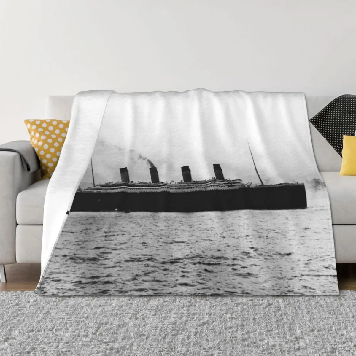 Titanic Vintage Photo Throw Blanket Furrys Kid'S funny gift christmas gifts Blankets
Titanic Vintage Photo Throw Blanket Furrys Kid'S funny gift christmas gifts Blankets