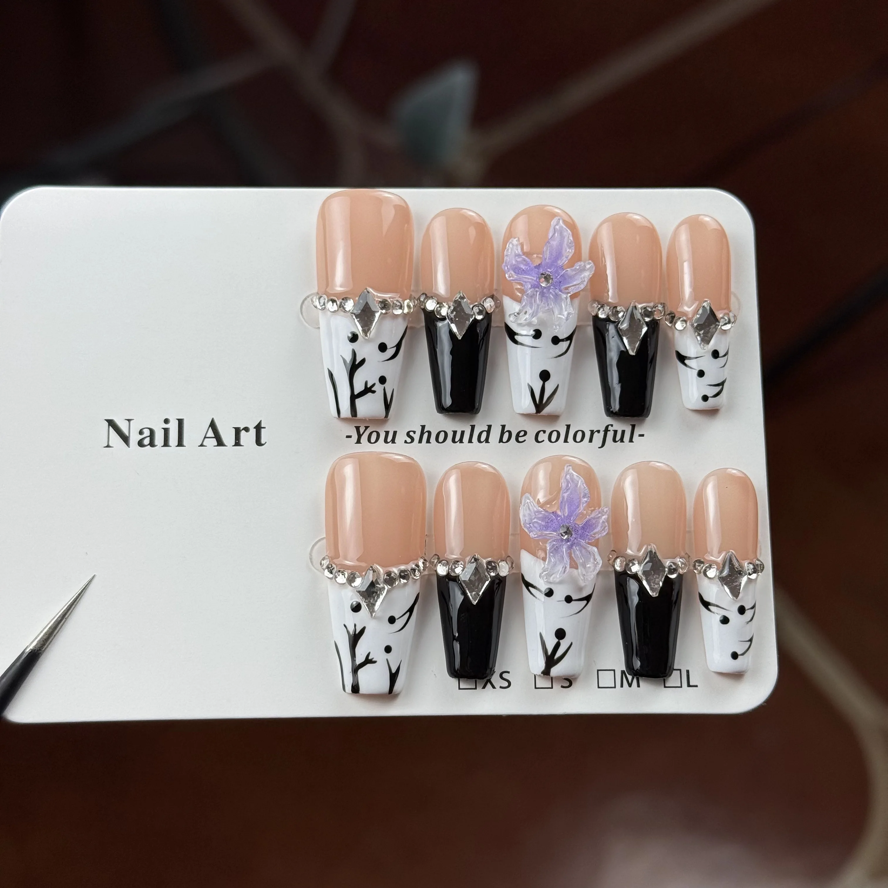 10pcs high-end y2k Millennium Spice Girl style, hand-painted zebra stripes, three-dimensional carvings, sparkling diamond pile
10pcs high-end y2k Millennium Spice Girl style, hand-painted zebra stripes, three-dimensional carvings, sparkling diamond pile