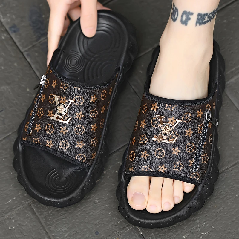 Brand Men Slippers Shoes Flat Non-Slip Fashion Male Sandals Shoes Summer Slides 33186 Outdoor Boy Mens Luxury Shoes Slipper Shoe
Brand Men Slippers Shoes Flat Non-Slip Fashion Male Sandals Shoes Summer Slides 33186 Outdoor Boy Mens Luxury Shoes Slipper Shoe