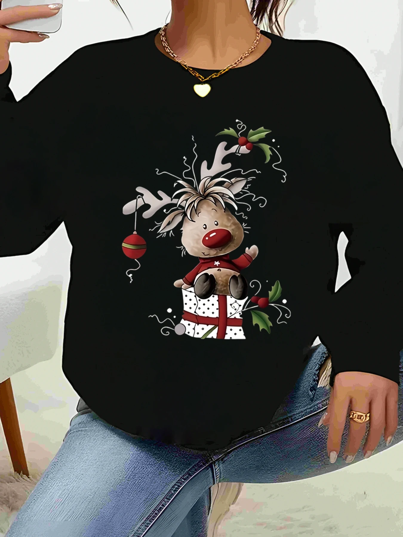 Рождественская подарочная коробка с изображением оленя, праздничный свитер с длинными рукавами и принтом, женская повседневная одежда
Рождественская подарочная коробка с изображением оленя, праздничный свитер с длинными рукавами и принтом, женская повседневная одежда