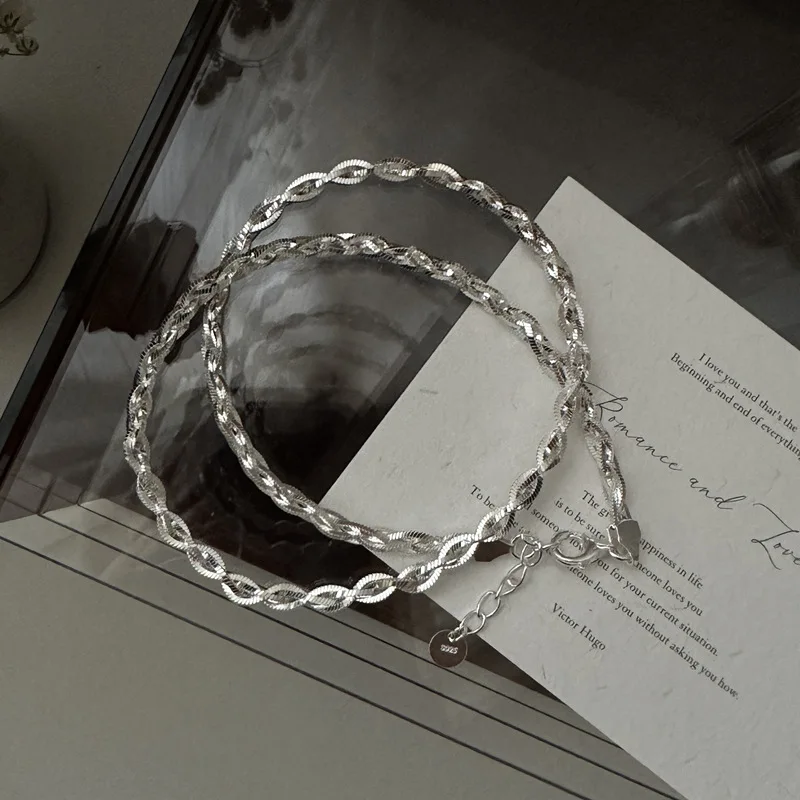 "Real 100%S925 Sterling Silver Material" Hand-woven Thick Snake Bone Chain Necklace Twist Clavicle Chain
"Real 100%S925 Sterling Silver Material" Hand-woven Thick Snake Bone Chain Necklace Twist Clavicle Chain