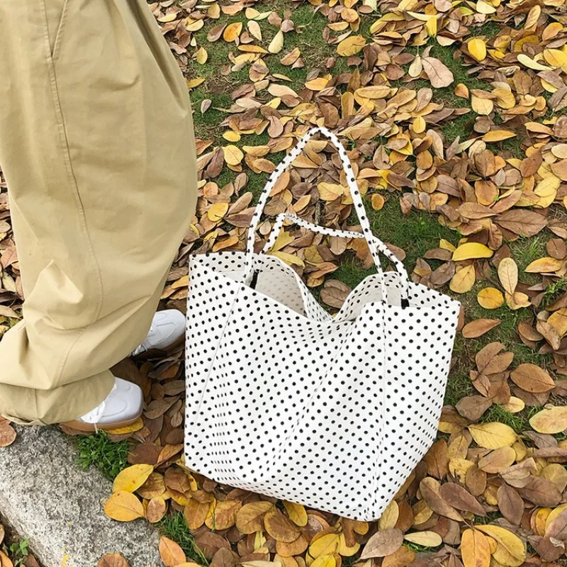 2025 New High-end Ladies Leather Crossbody Bag Luxury Brand Famous Designer Vintage Classic Paris
2025 New High-end Ladies Leather Crossbody Bag Luxury Brand Famous Designer Vintage Classic Paris