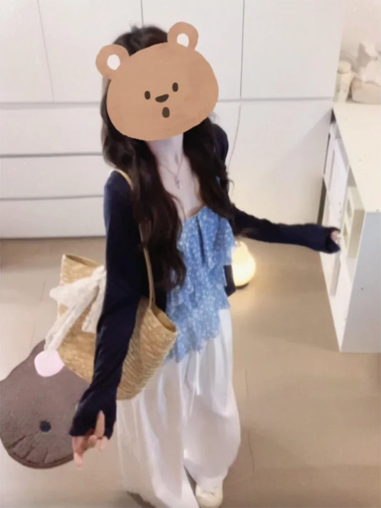 Blue Floral Lace Trim Knitted Sun Protection Open Cardigan Wide Leg Pants Three Piece Set Women's Summer Fashion Ensemble
Blue Floral Lace Trim Knitted Sun Protection Open Cardigan Wide Leg Pants Three Piece Set Women's Summer Fashion Ensemble
