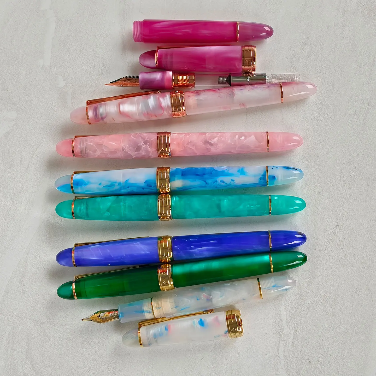 2025 Limited Edition Kaigelu 356 Fountain Pen, Pens for Writing Luxury Pen Fountain Pens High Quality Great Writer Fountain Pen
2025 Limited Edition Kaigelu 356 Fountain Pen, Pens for Writing Luxury Pen Fountain Pens High Quality Great Writer Fountain Pen