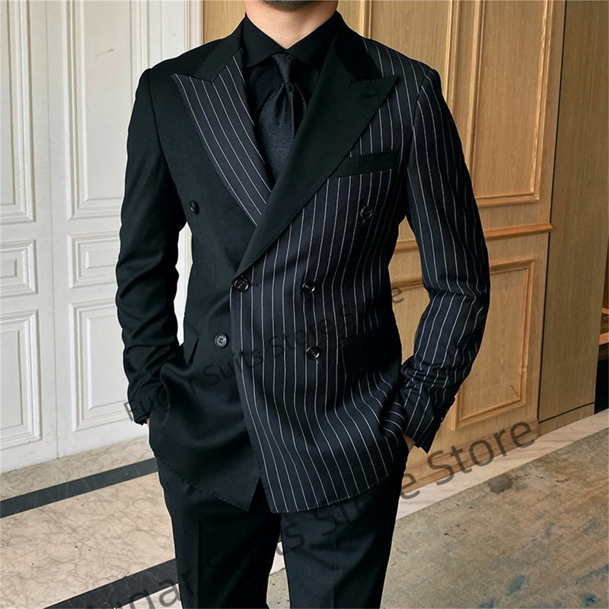 British Style Stripe Black Men Suits Slim Fit Double-breasted Groom Wedding Tuxedos 2 Pieces Sets Trajes Elegante Para Hombres
British Style Stripe Black Men Suits Slim Fit Double-breasted Groom Wedding Tuxedos 2 Pieces Sets Trajes Elegante Para Hombres
