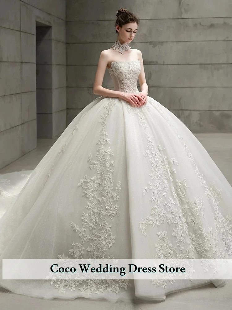 Customized Pretty Appliques Sleeveless Ball Gown Wedding Dress Romantic Appliques Sweetheart Princess Bride Vestido De Novia
Customized Pretty Appliques Sleeveless Ball Gown Wedding Dress Romantic Appliques Sweetheart Princess Bride Vestido De Novia
