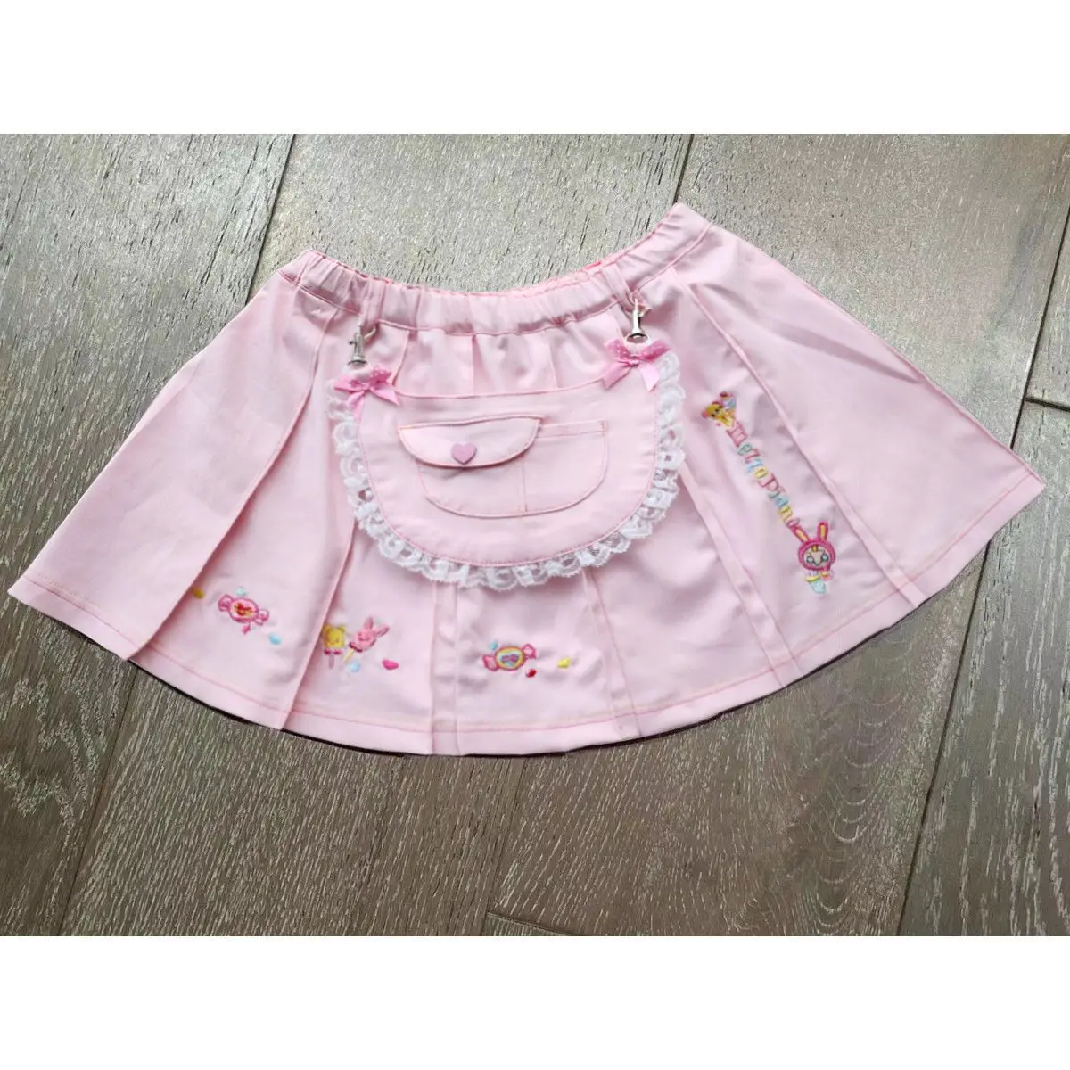 Japanese Cute Cartoon Embroidery All Match Pink Mini Skirt Summer New MP Sweet Girl All Match Fairycore Princess Y2k Skirt
Japanese Cute Cartoon Embroidery All Match Pink Mini Skirt Summer New MP Sweet Girl All Match Fairycore Princess Y2k Skirt