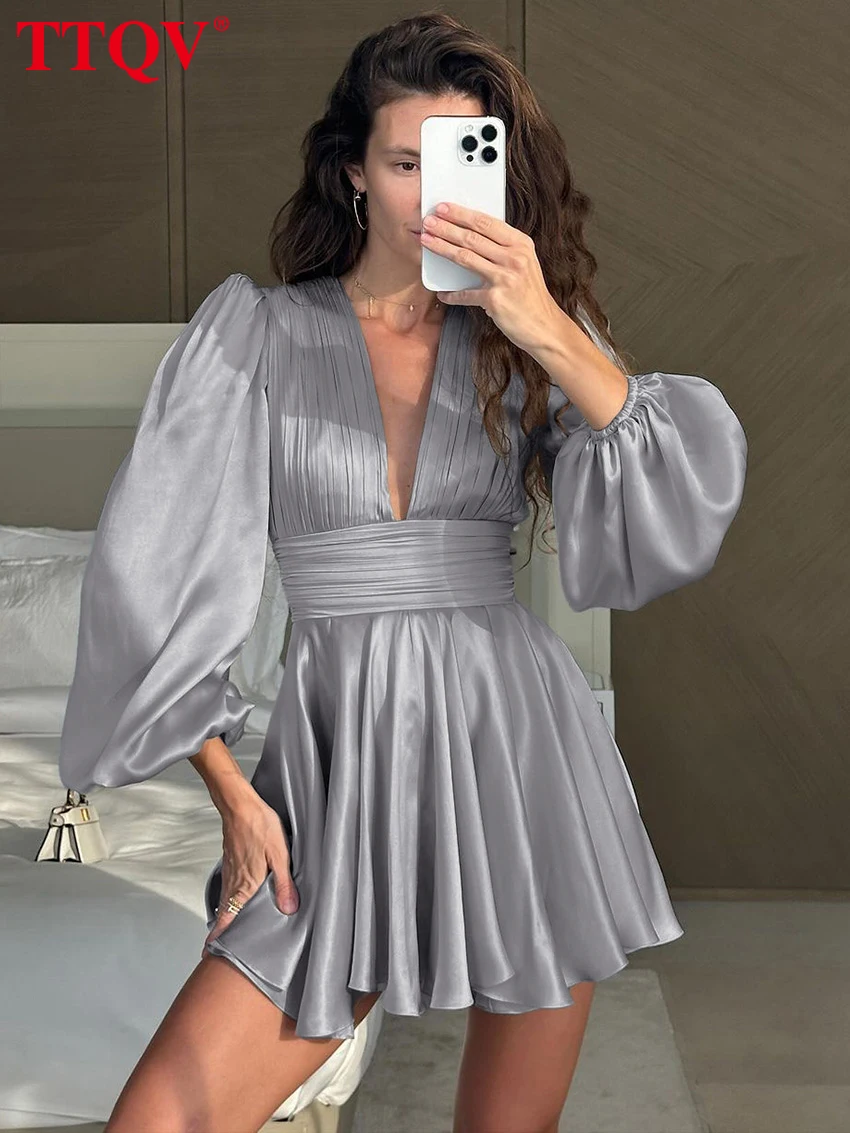 TTQV Fashion Loose Gray Women's Dress 2026 Sexy V-Neck Puff Sleeve Mini Dresses Elegant Classic High Waist Pleated Female Dress
TTQV Fashion Loose Gray Women's Dress 2026 Sexy V-Neck Puff Sleeve Mini Dresses Elegant Classic High Waist Pleated Female Dress