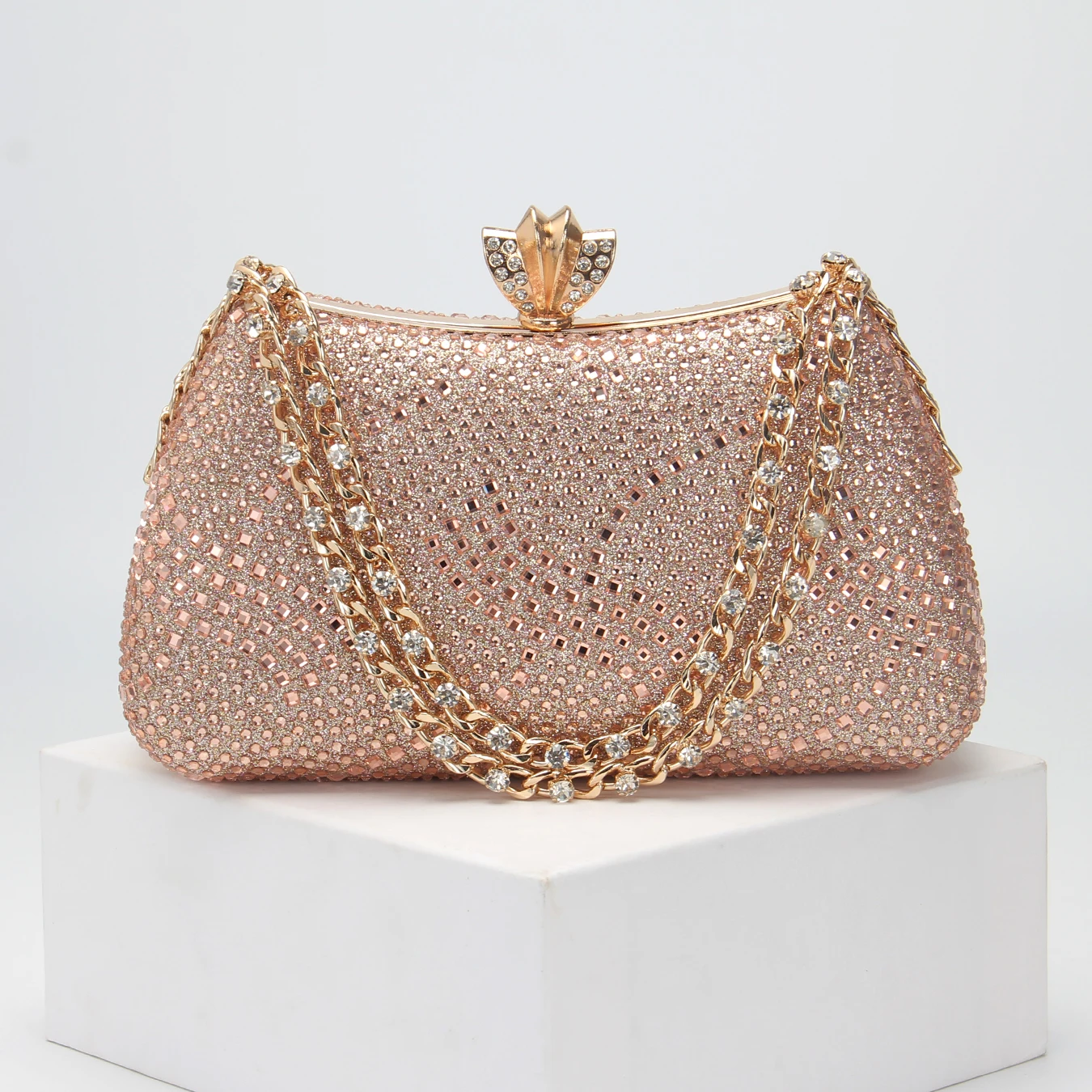 Rhinestone ladies dinner bag, full diamond gorgeous handbag, clutch, purse, crossbody bag, suitable for wedding party banquet
Rhinestone ladies dinner bag, full diamond gorgeous handbag, clutch, purse, crossbody bag, suitable for wedding party banquet