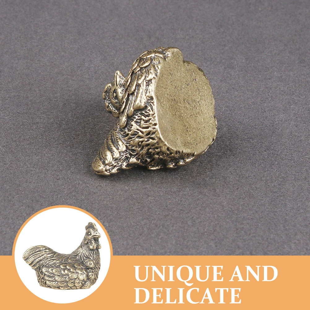 Brass Small Vintage Copper For Desktop Home Living Room Hen Statues For Decor Shelf Table Decor Hen Craft Ornament
Brass Small Vintage Copper For Desktop Home Living Room Hen Statues For Decor Shelf Table Decor Hen Craft Ornament