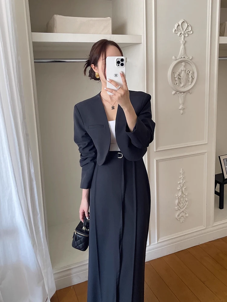 Шикарный кардиган из тюнера на заказ, женский облегающий комплект с юбкой с высокой талией, осенний модный повседневный костюм для поездок на работу Sle Busin
Шикарный кардиган из тюнера на заказ, женский облегающий комплект с юбкой с высокой талией, осенний модный повседневный костюм для поездок на работу Sle Busin