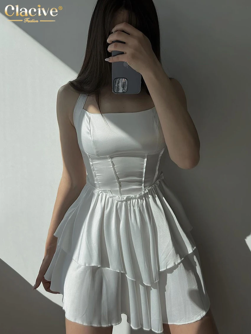 Clacive Sexy Slim White Satin Women's Dress 2025 Summer Halter Sleeveless Mini Dresses Elegant High Waist Pleated Female Dress
Clacive Sexy Slim White Satin Women's Dress 2025 Summer Halter Sleeveless Mini Dresses Elegant High Waist Pleated Female Dress