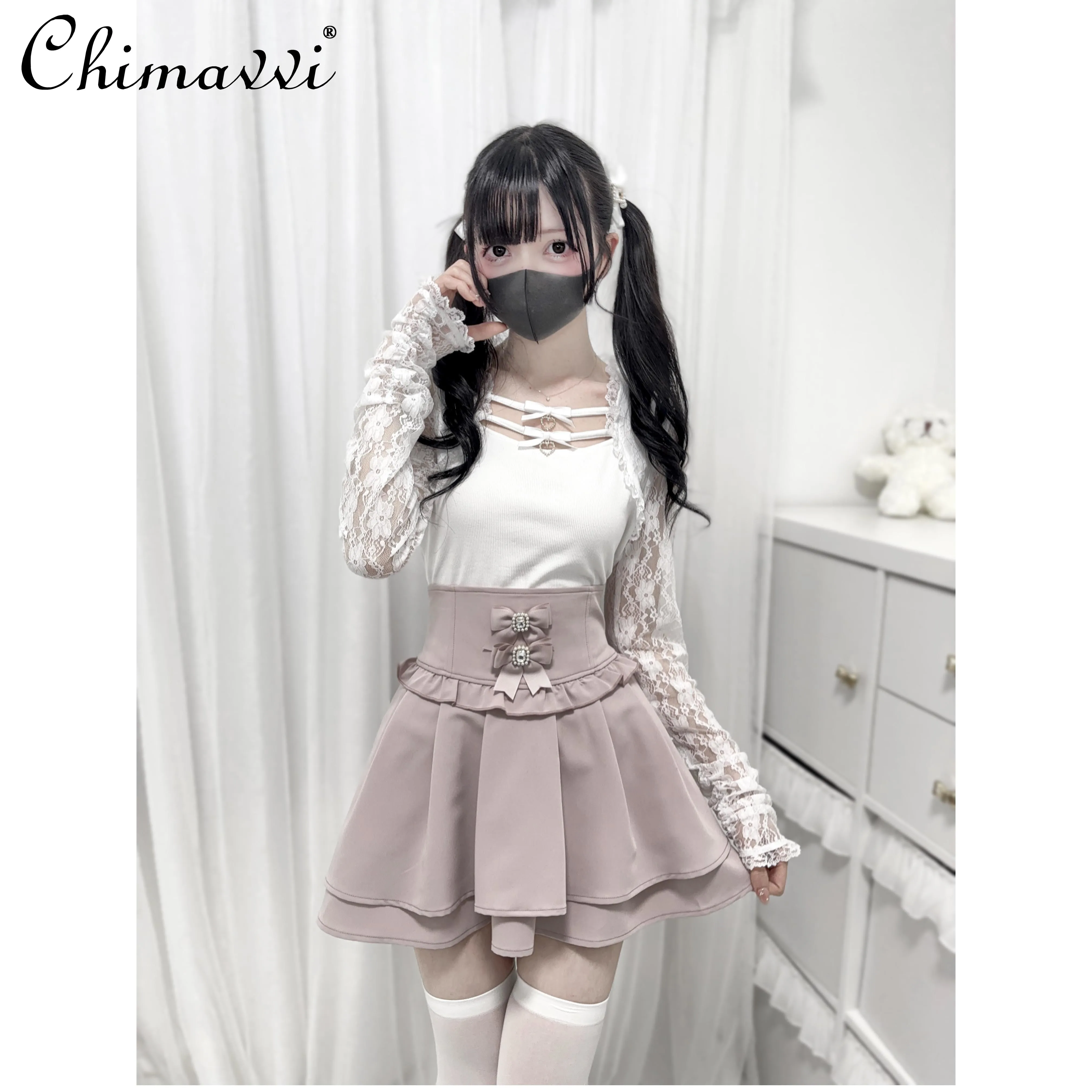 Japanese Sweet Bow Strap Lace Splicing Knitted Top Mass-produced Mine High Waist Skirt 2-piece Sets Summer New Lolita Outfits
Japanese Sweet Bow Strap Lace Splicing Knitted Top Mass-produced Mine High Waist Skirt 2-piece Sets Summer New Lolita Outfits
