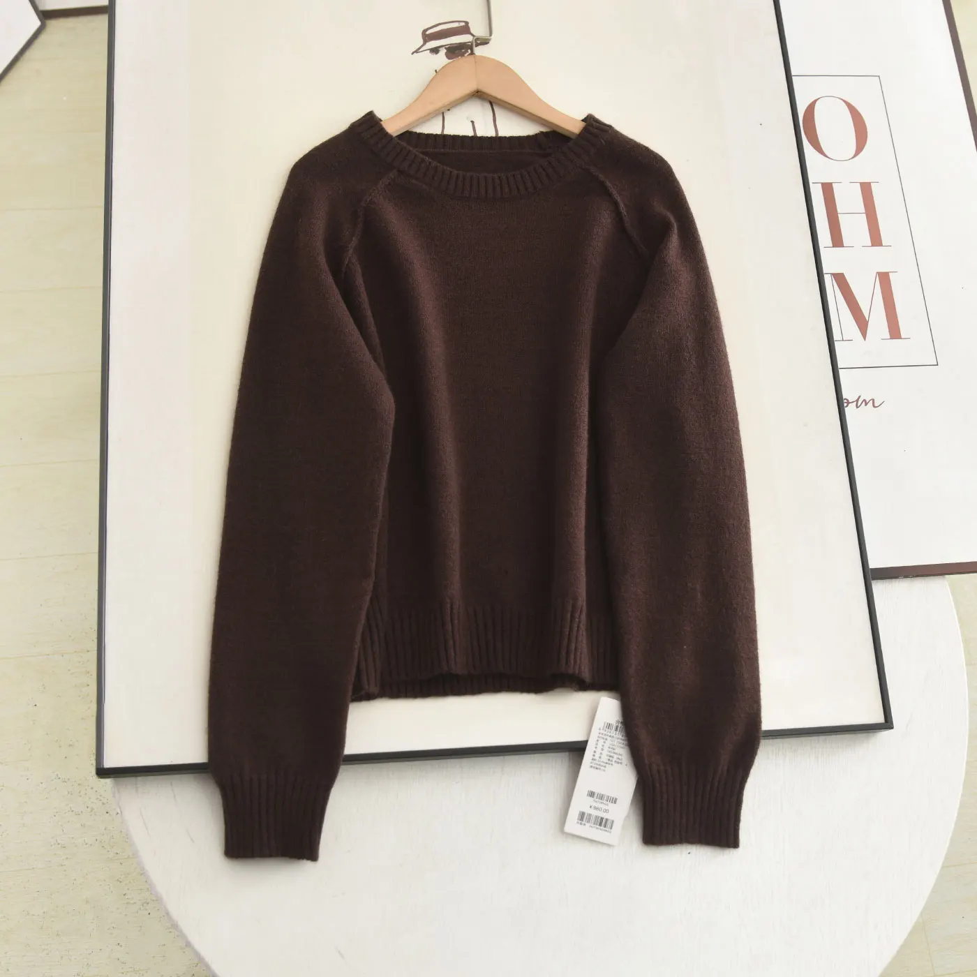 Женский вязаный свитер Ele Simple Commute Coffee с длинными рукавами, круглым вырезом, однотонный, свободного кроя, осенняя новинка
Женский вязаный свитер Ele Simple Commute Coffee с длинными рукавами, круглым вырезом, однотонный, свободного кроя, осенняя новинка