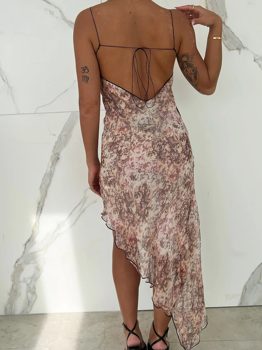 Women Y2k Backless Mini Sling Dress Pattern Print Tie-Up Irregular Summer Cocktail Beach Dress
Women Y2k Backless Mini Sling Dress Pattern Print Tie-Up Irregular Summer Cocktail Beach Dress
