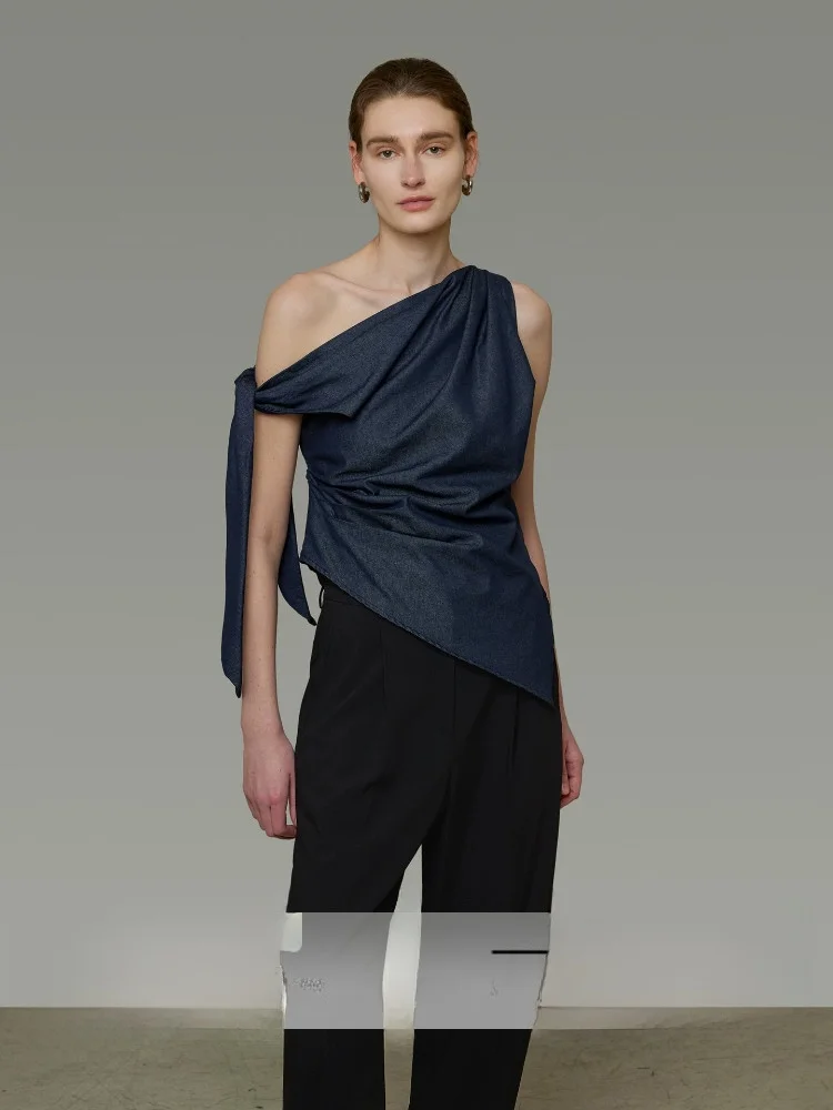 Elegant Side Knot Design Short Sleeve Asymmetrical Shoulder Women's T-shirt Cotton Blend Comfortable Fit Summer Top
Elegant Side Knot Design Short Sleeve Asymmetrical Shoulder Women's T-shirt Cotton Blend Comfortable Fit Summer Top