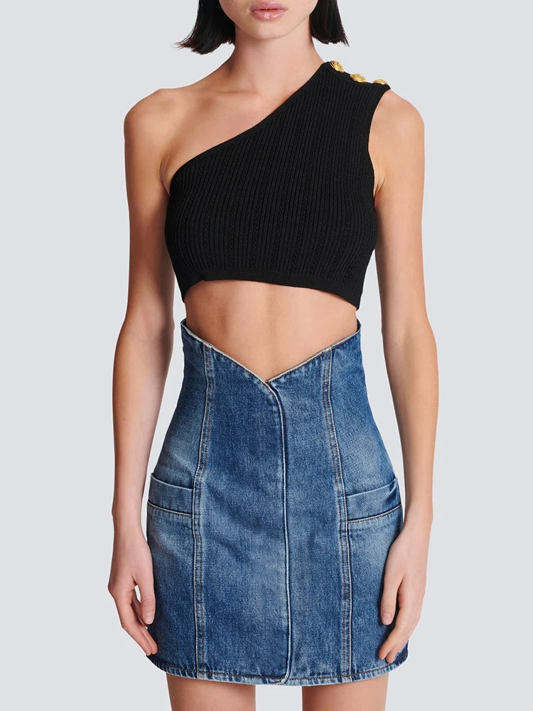 T-shirt y2k spring summer button asymmetric sleeveless knit Women's tube top2024korean fashion simple short thin crop top women
T-shirt y2k spring summer button asymmetric sleeveless knit Women's tube top2024korean fashion simple short thin crop top women