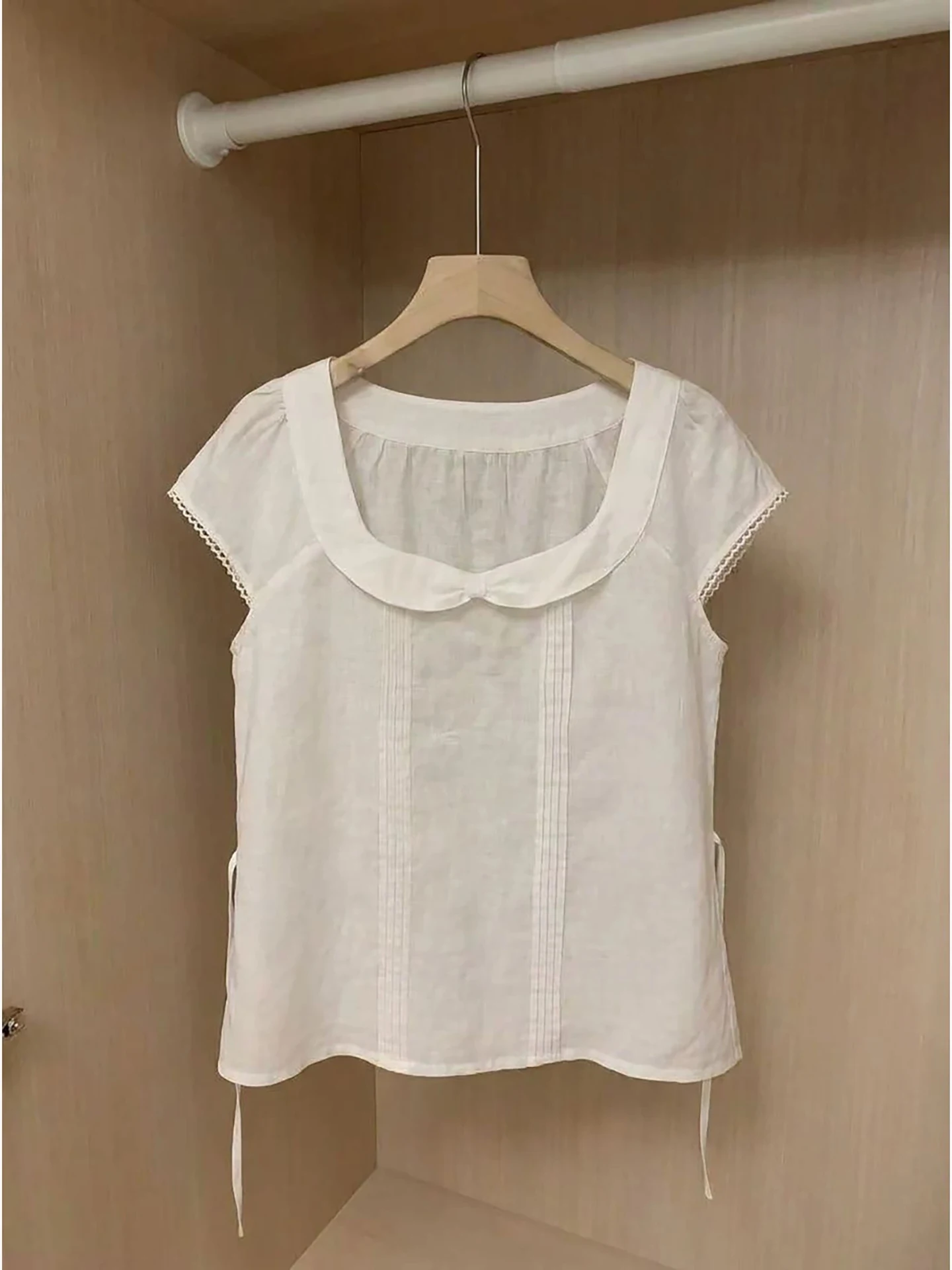 Sweet Korean Style Women's Slim Fit Short Sleeve Shirt Commute Fashionable Versatile Top Design Spring 2026 New Arrival
Sweet Korean Style Women's Slim Fit Short Sleeve Shirt Commute Fashionable Versatile Top Design Spring 2026 New Arrival