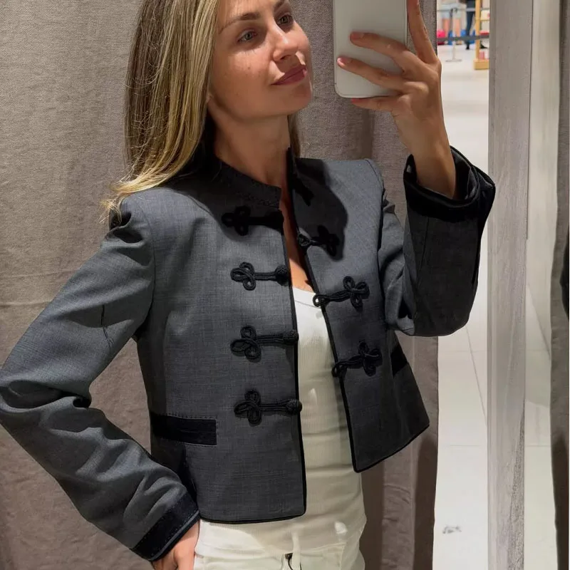 2026 New Women's Long-Sleeve Blazer Jacket Round Neck Knot Button Jacket New Chinese-Style Women's Outing and Commuting Coat
2026 New Women's Long-Sleeve Blazer Jacket Round Neck Knot Button Jacket New Chinese-Style Women's Outing and Commuting Coat