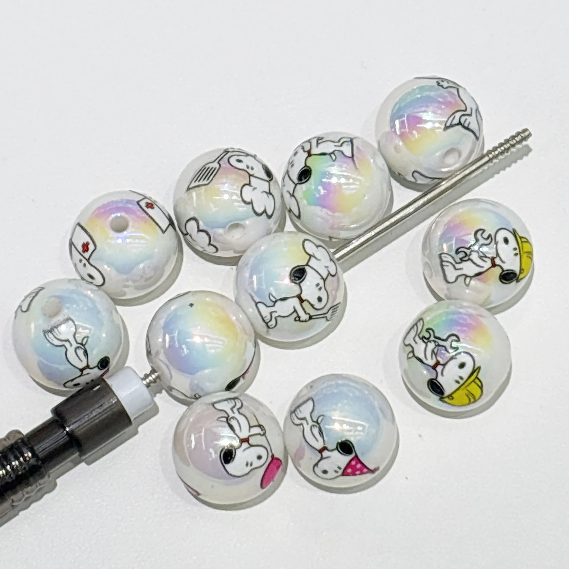 20/50pcs for Snoopy through-hole beaded DIY 16mm mobile phone chain keychain beaded pen accessory material
20/50pcs for Snoopy through-hole beaded DIY 16mm mobile phone chain keychain beaded pen accessory material