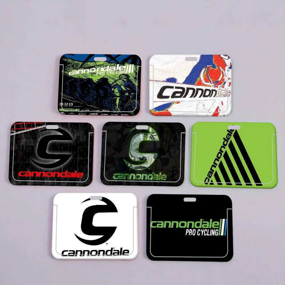 Держатель для бейджа C-Cannondales из ПВХ, чехол для ID-карты, для работы, медсестер, ключей и кошелька
Держатель для бейджа C-Cannondales из ПВХ, чехол для ID-карты, для работы, медсестер, ключей и кошелька