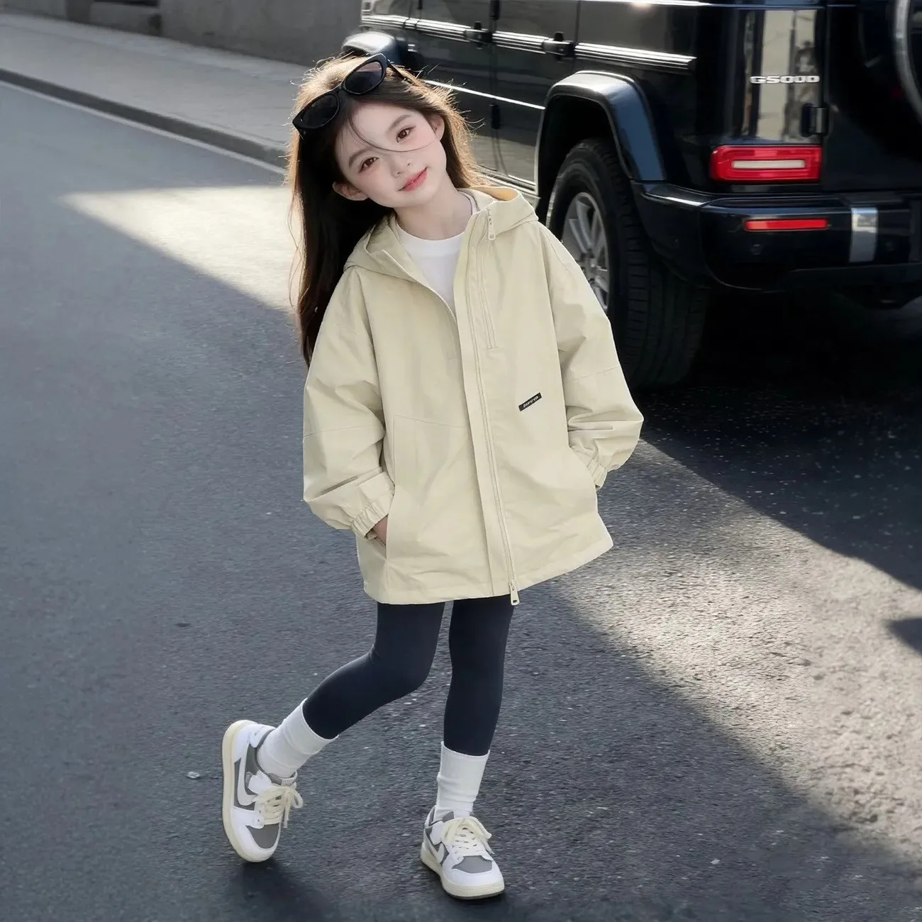 Girls' Jacket Spring and Autumn New Style Children's Versatile Hooded Sports Coat Stormtrooper
Girls' Jacket Spring and Autumn New Style Children's Versatile Hooded Sports Coat Stormtrooper