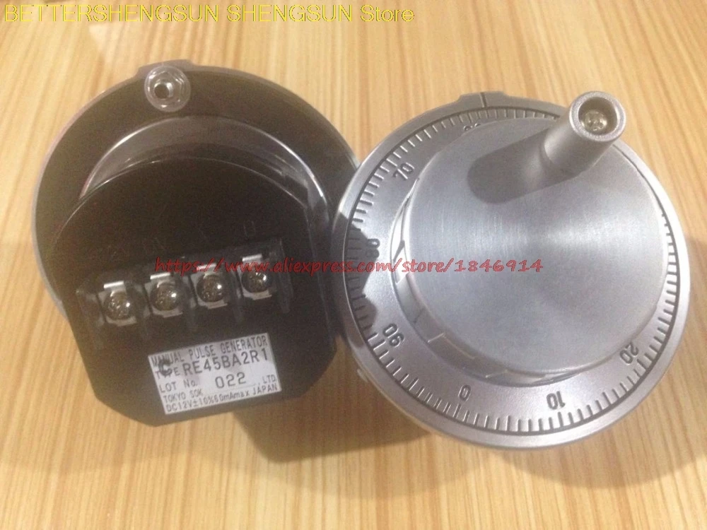Original RE45BA2R1 manual pulse generator panel type handwheel NEW system dedicated
Original RE45BA2R1 manual pulse generator panel type handwheel NEW system dedicated
