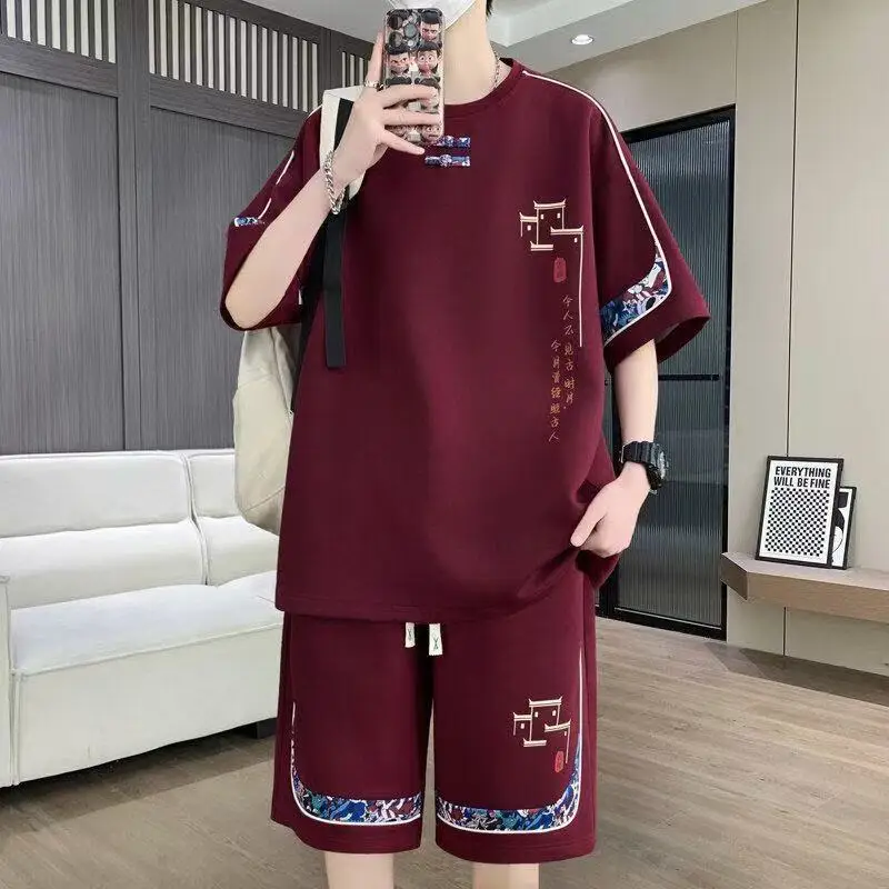 Youth Summer Casual Sportswear Set Men's Short Sleeve T-Shirt And Shorts Polyester Fabric Student Leisure Sportswear Ensemble
Youth Summer Casual Sportswear Set Men's Short Sleeve T-Shirt And Shorts Polyester Fabric Student Leisure Sportswear Ensemble