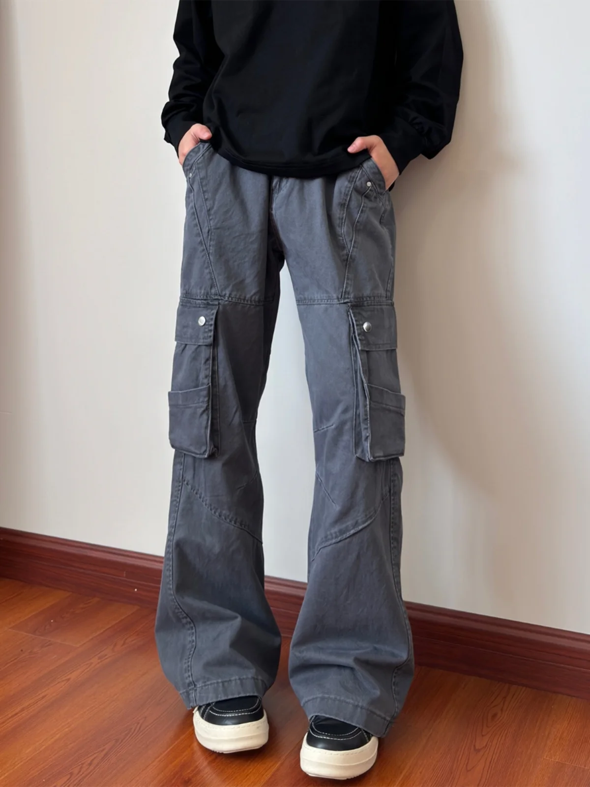 Мужская рабочая одежда в американском стиле ретро, джинсы с несколькими карманами, расклешенные повседневные прямые длинные брюки, весенне-осенние свободные джинсовые брюки
Мужская рабочая одежда в американском стиле ретро, джинсы с несколькими карманами, расклешенные повседневные прямые длинные брюки, весенне-осенние свободные джинсовые брюки